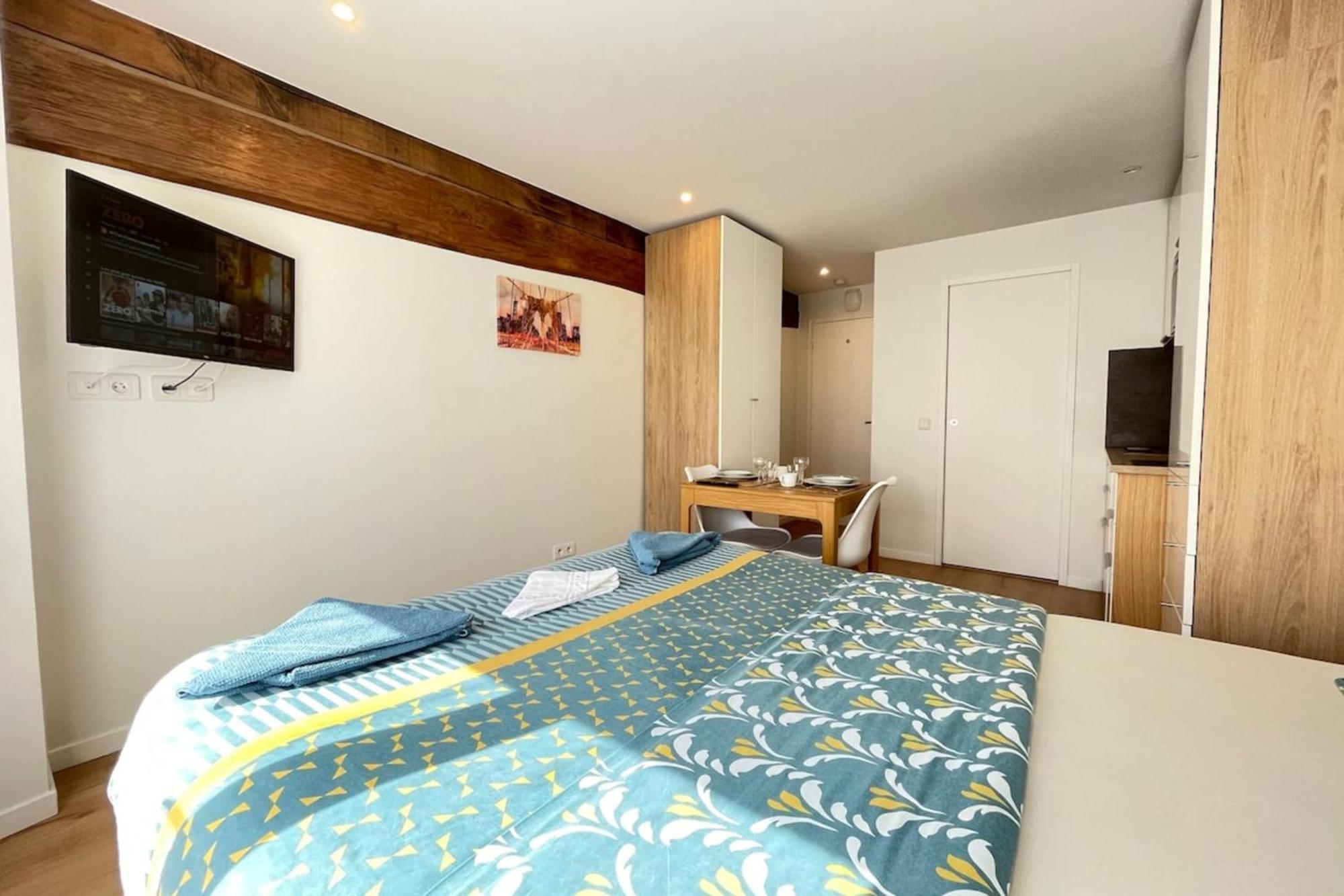 Cocoon Massy N10 Proche Orly Apartment